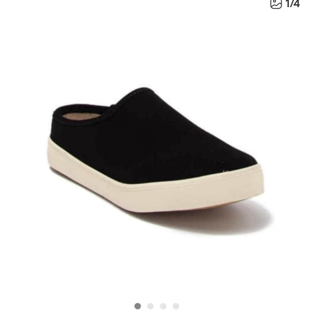 New! Staheekum black cami mule suede Sherpa slip on clog slipper NWT Size 7